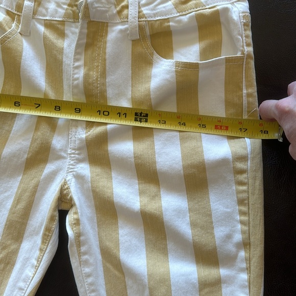 Judith March stripe bell bottom pants. Yellow and white color. New, wore it once - Picture 10 of 11